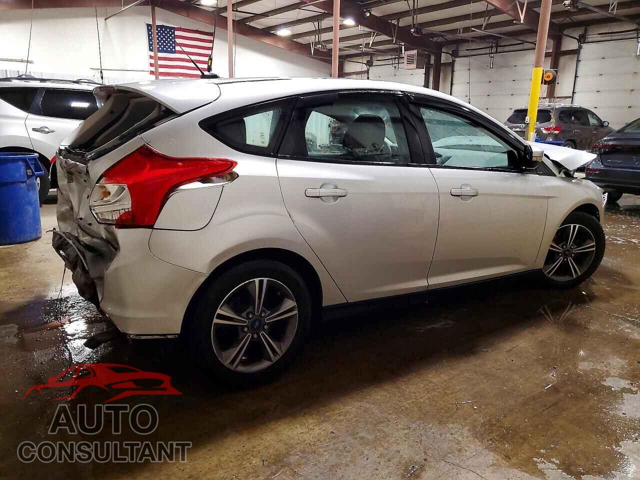 FORD FOCUS 2014 - 1FADP3K24EL243559