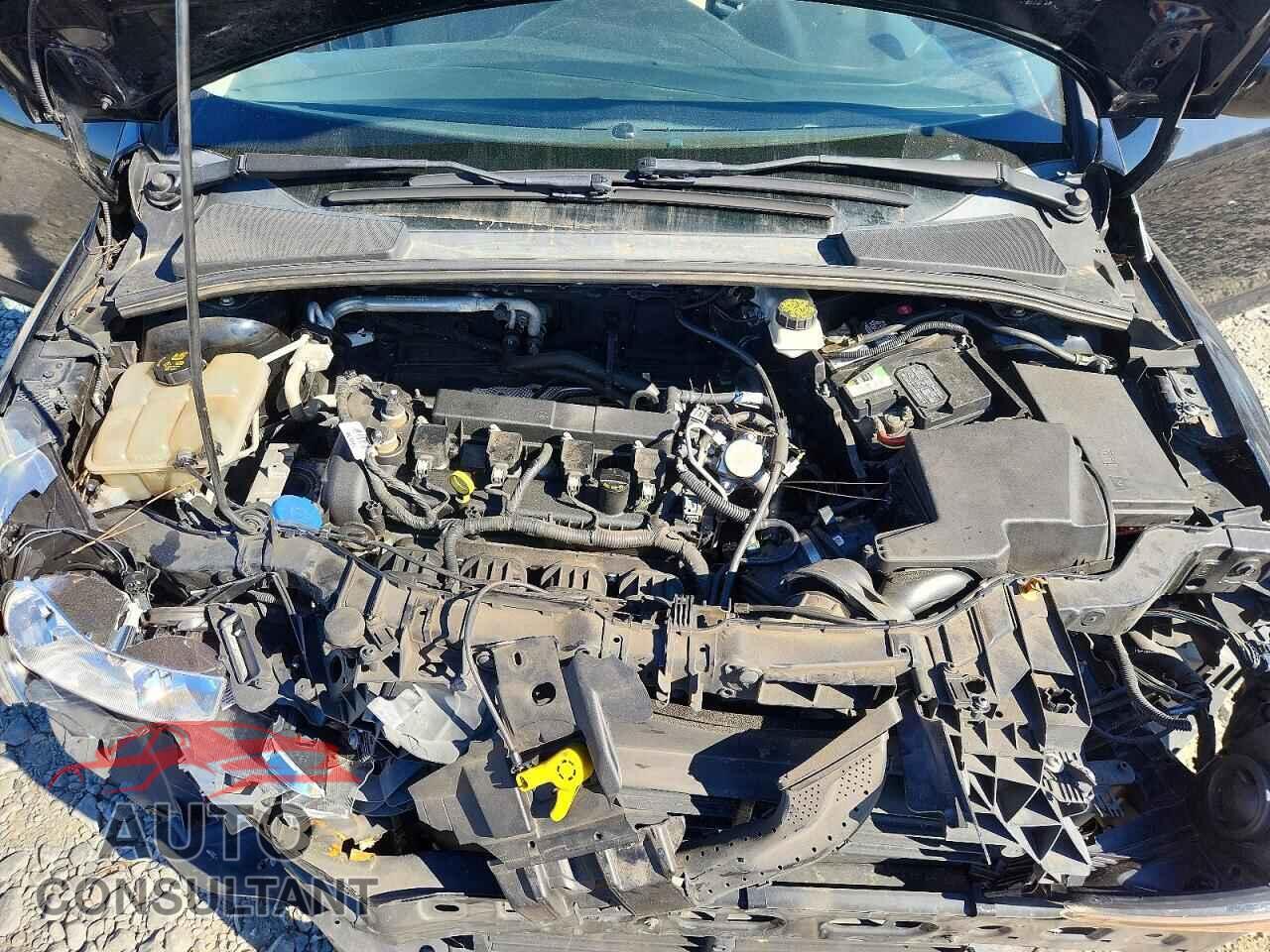 FORD FOCUS 2018 - 1FADP3F24JL252010