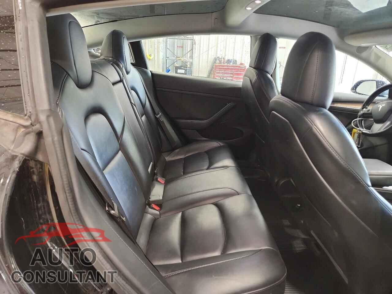 TESLA MODEL 3 2022 - 5YJ3E1EA3NF304034