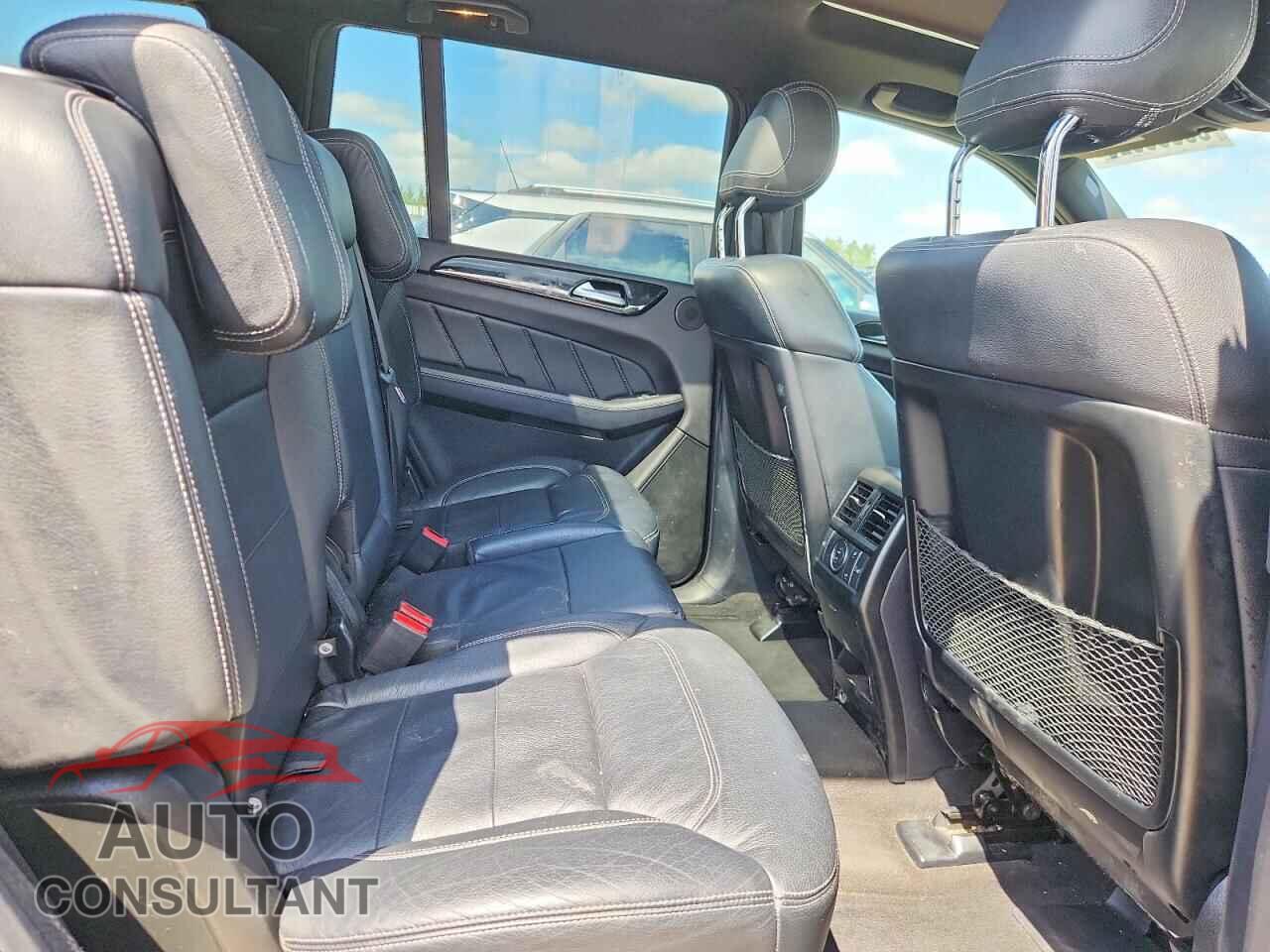MERCEDES-BENZ GL-CLASS 2015 - 4JGDF6EE3FA596503