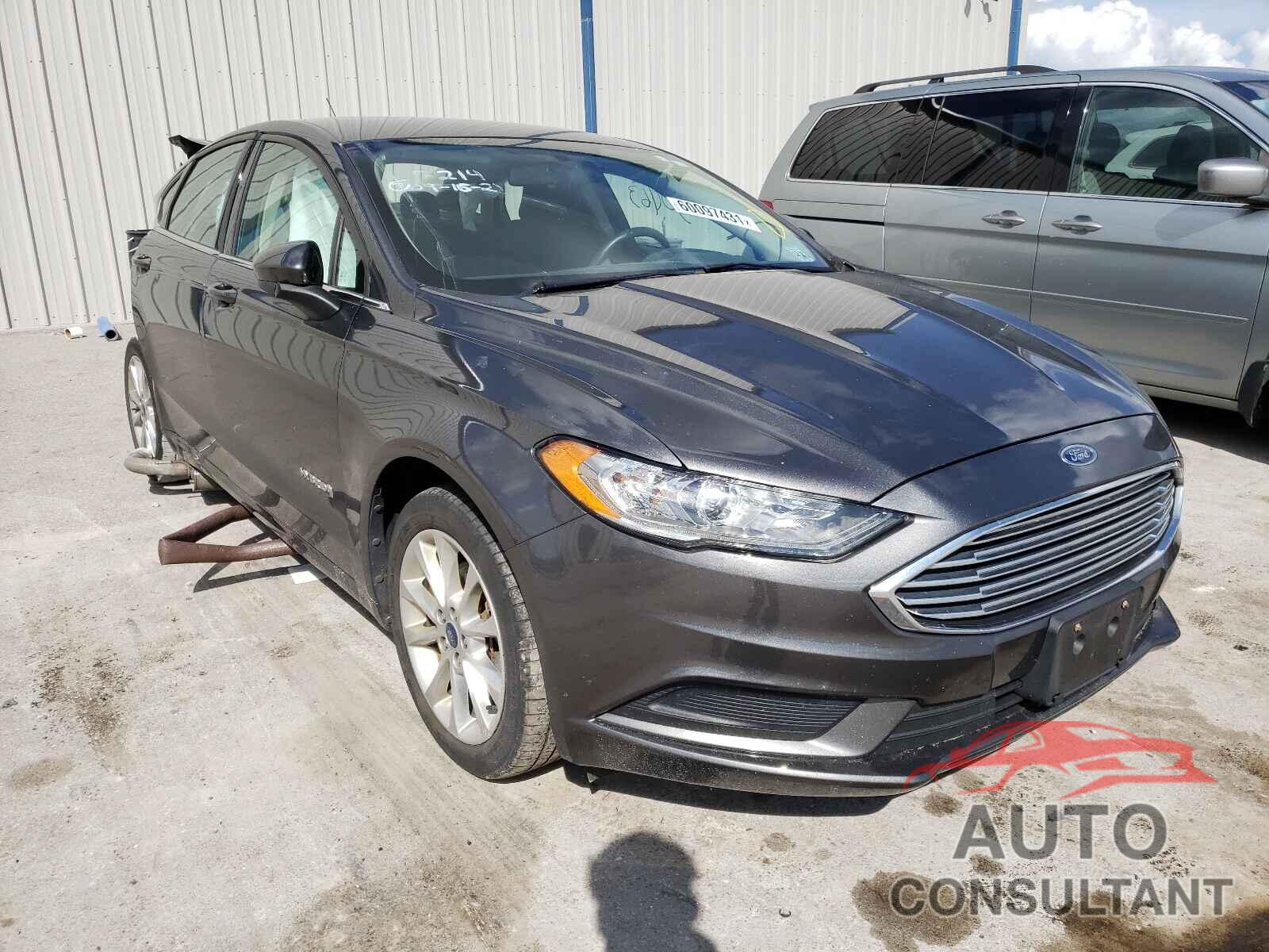 FORD FUSION 2017 - 3FA6P0LU4HR261699
