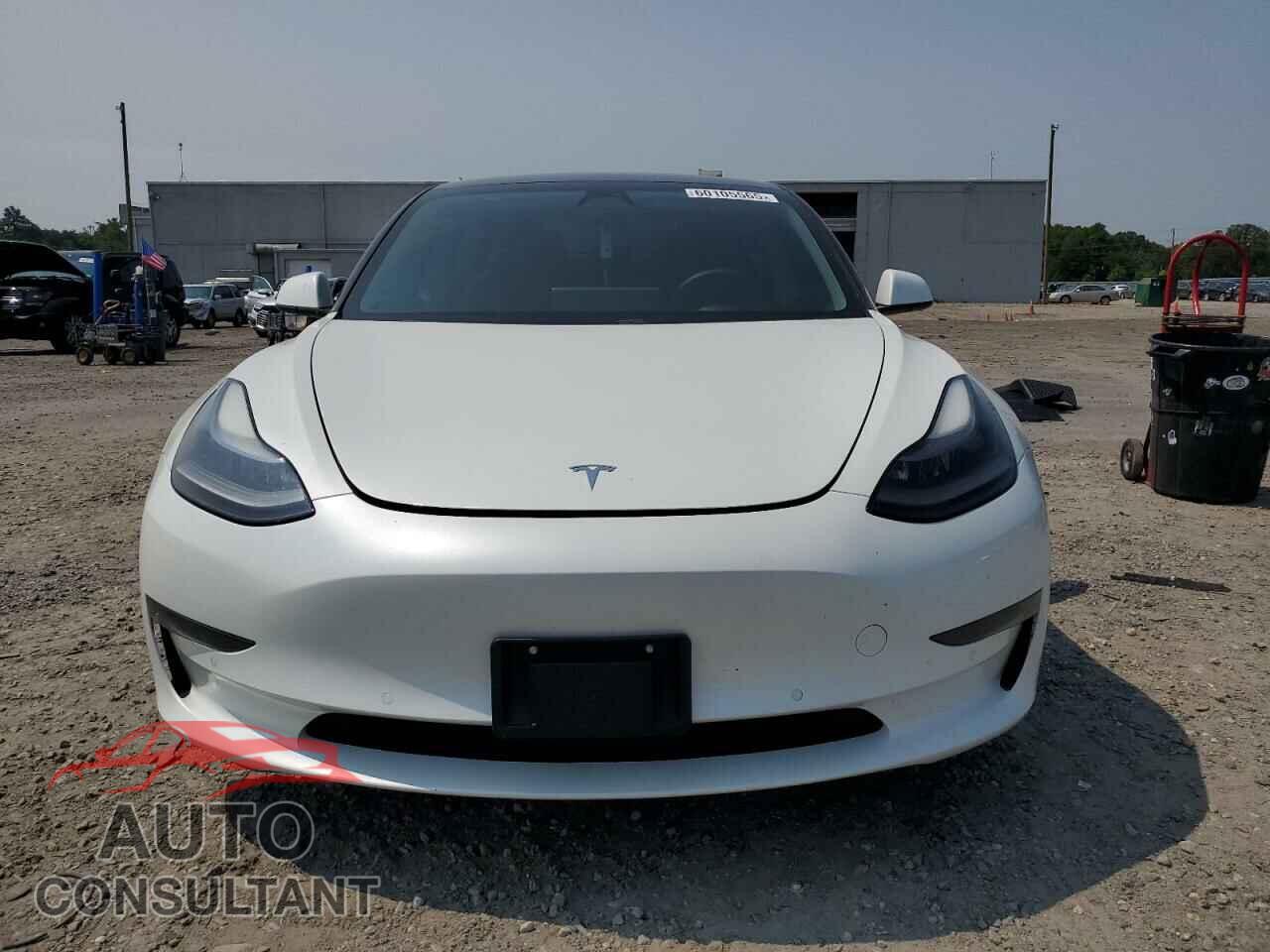 TESLA MODEL 3 2021 - 5YJ3E1EA0MF973408