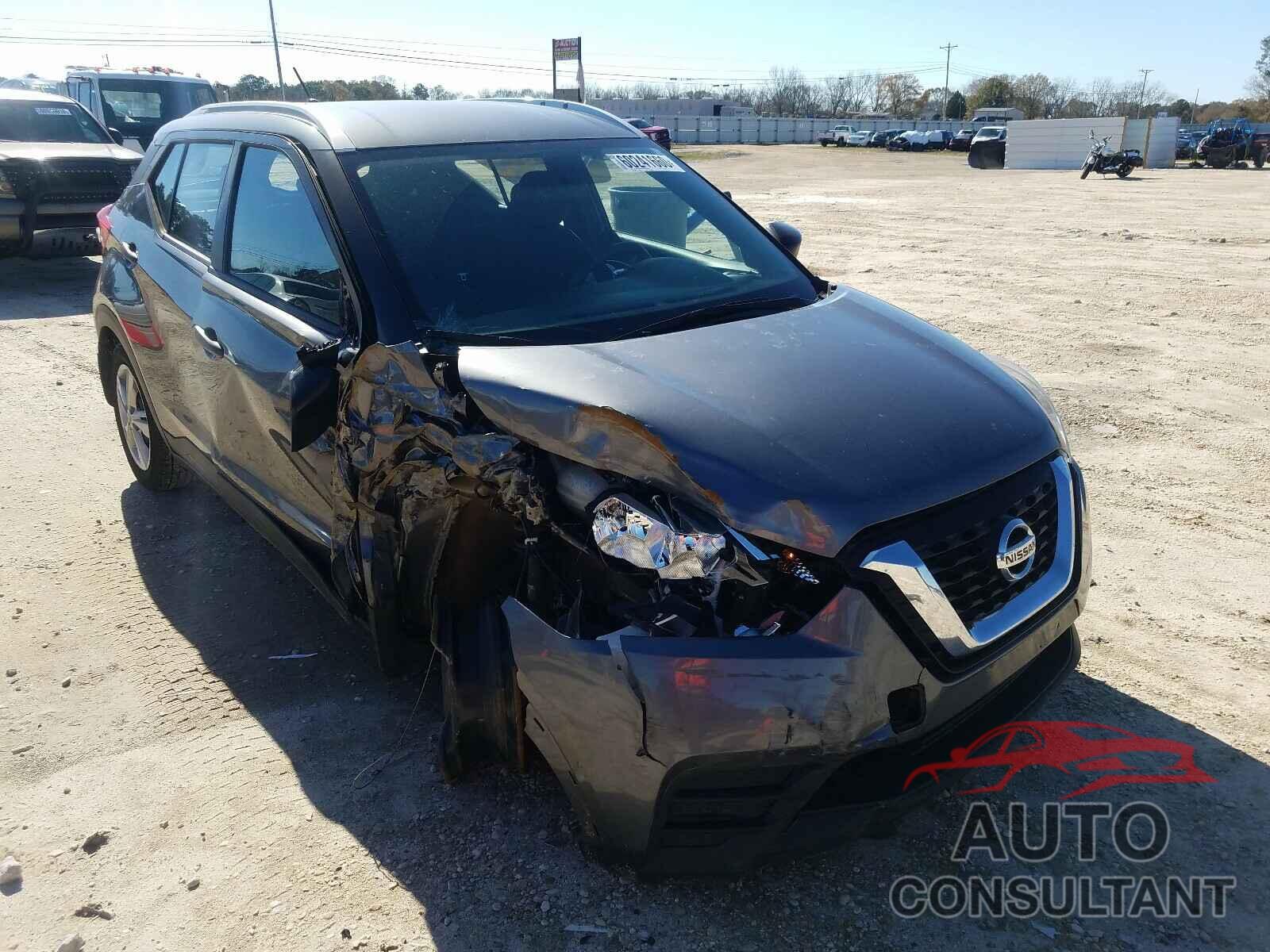 NISSAN KICKS 2018 - 3N1CP5CUXJL529709
