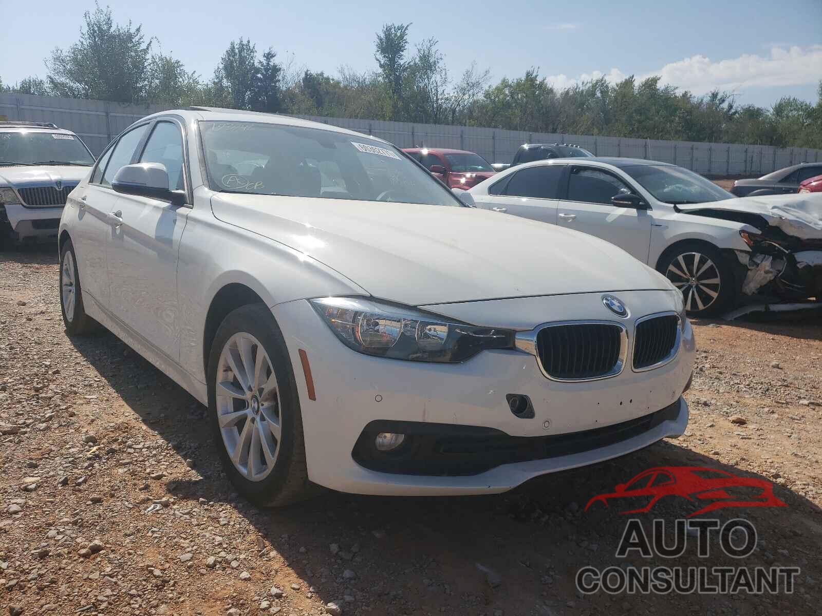 BMW 3 SERIES 2016 - WBA8E5G52GNT93948