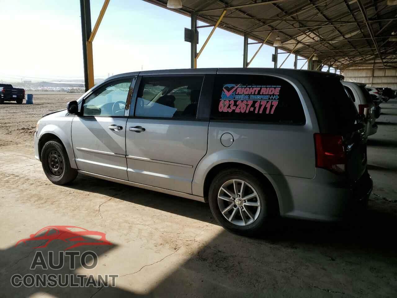 DODGE CARAVAN 2015 - 2C4RDGBG2FR517894