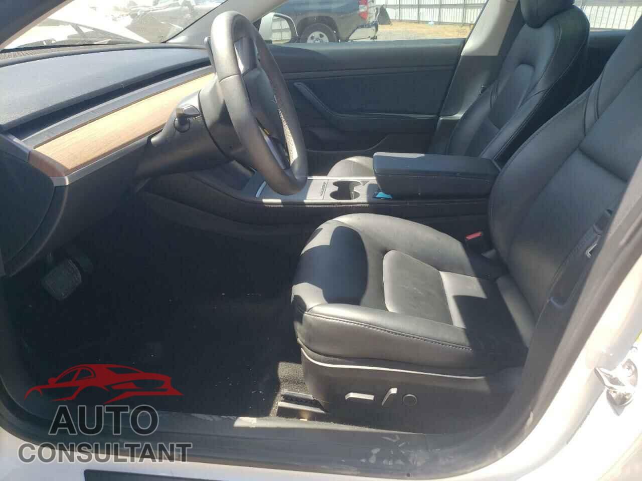 TESLA MODEL 3 2021 - 5YJ3E1EA2MF871902