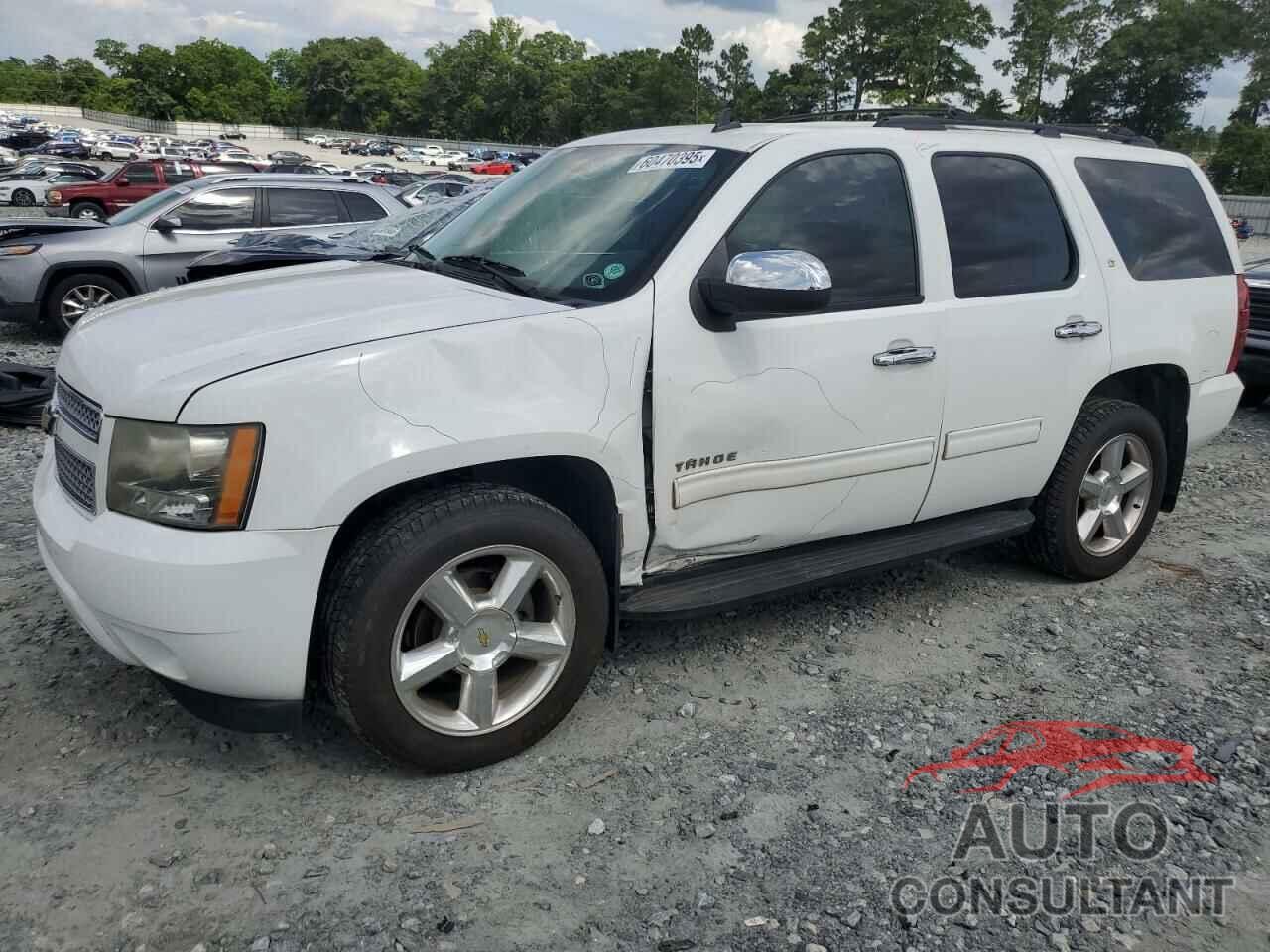 CHEVROLET TAHOE 2011 - 1GNSCAE08BR394917