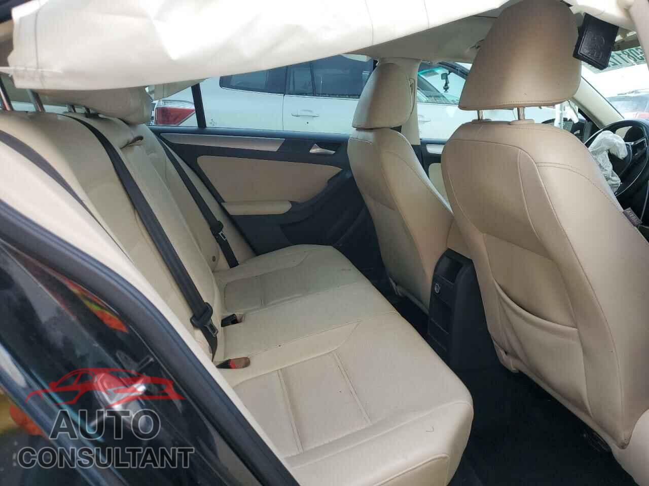 VOLKSWAGEN JETTA 2017 - 3VWDB7AJ0HM305029