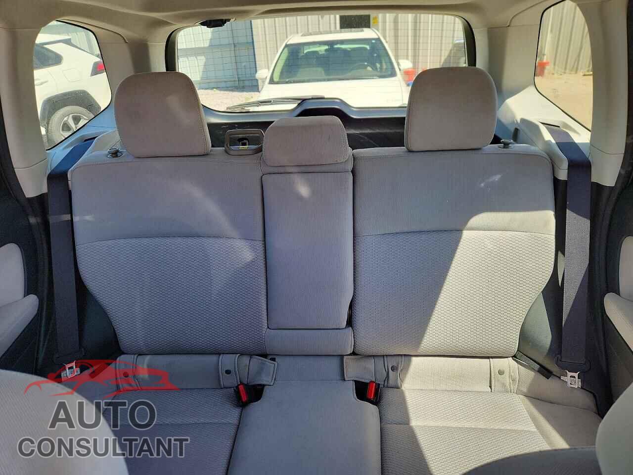 SUBARU FORESTER 2015 - JF2SJADC8FH434565