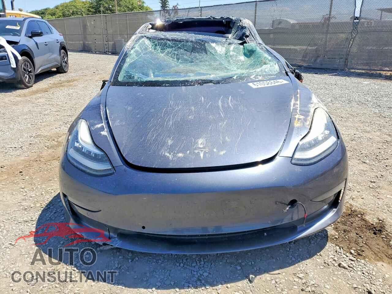 TESLA MODEL 3 2019 - 5YJ3E1EB6KF510257