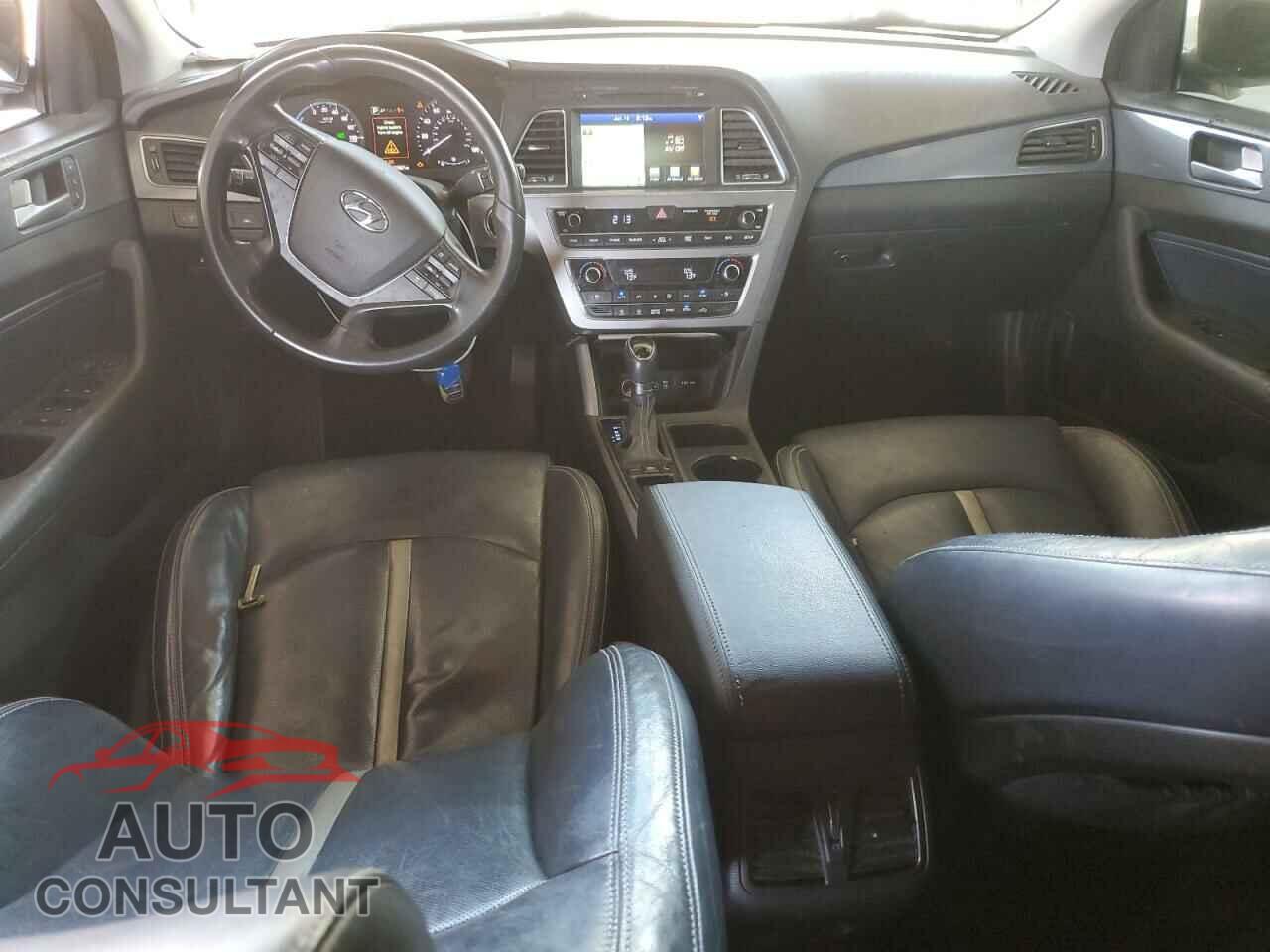 HYUNDAI SONATA 2017 - KMHE54L2XHA045105