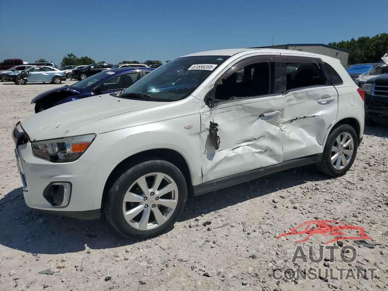 MITSUBISHI OUTLANDER 2015 - 4A4AP4AU3FE018909