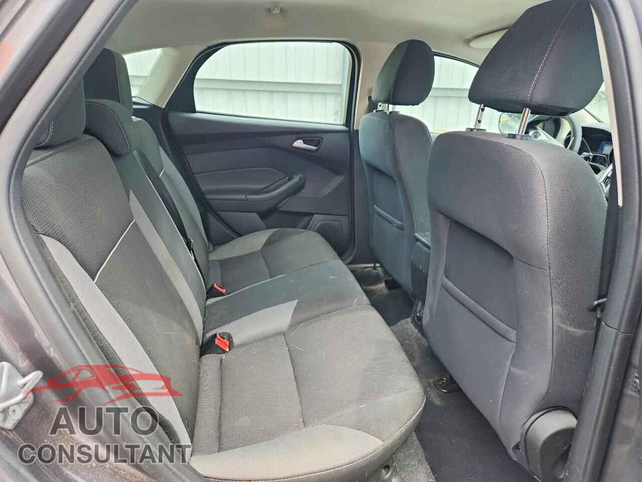 FORD FOCUS 2014 - 1FADP3K29EL178255