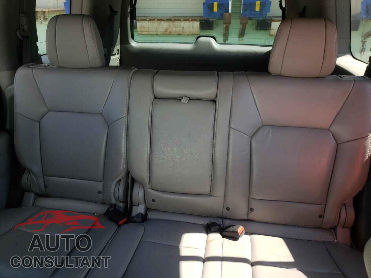 HONDA PILOT 2012 - 5FNYF4H51CB036987