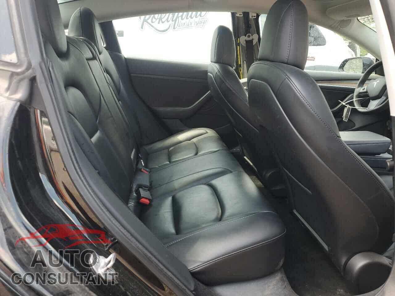 TESLA MODEL 3 2022 - 5YJ3E1EBXNF304881