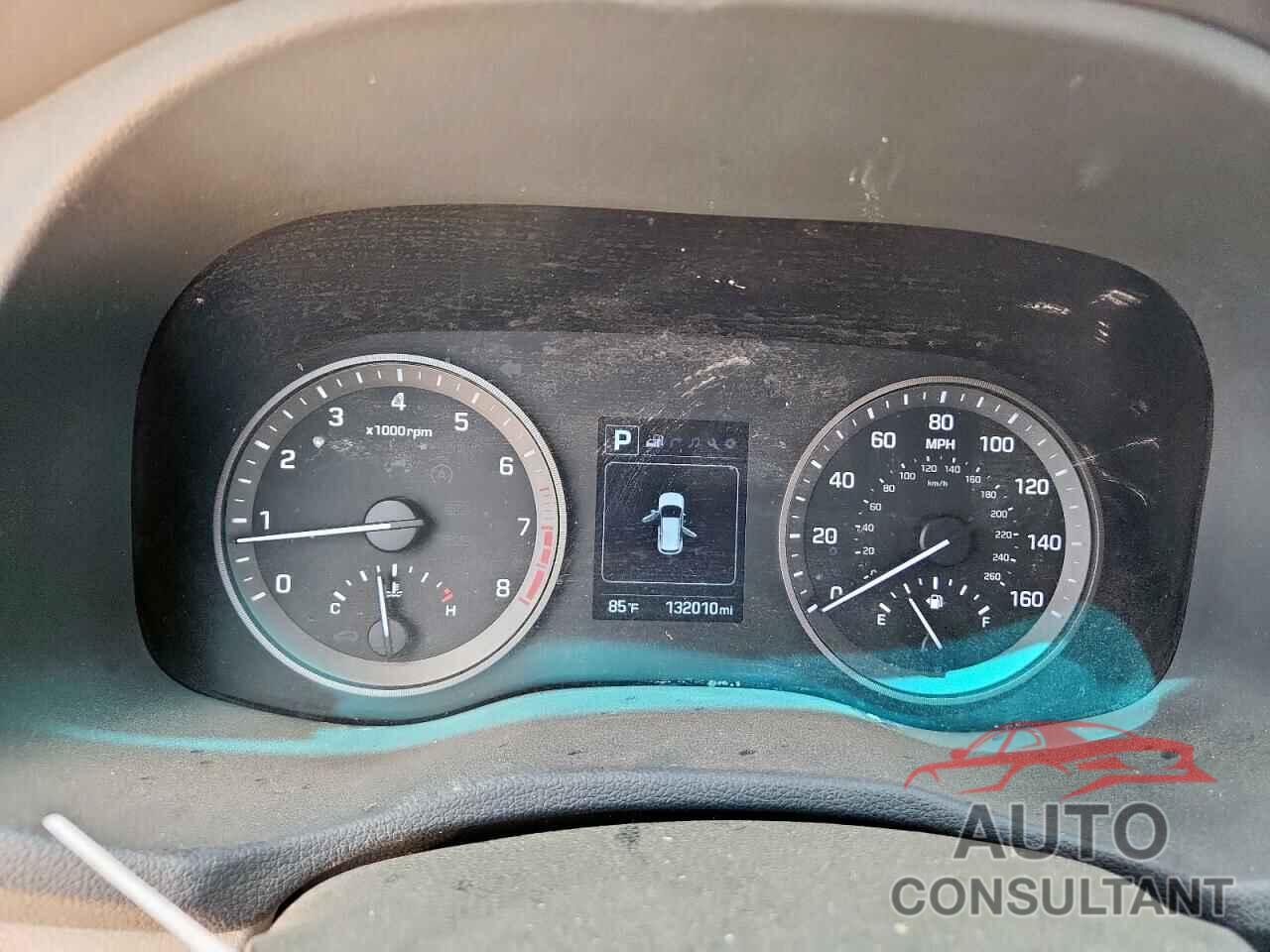 HYUNDAI TUCSON 2018 - KM8J3CA23JU758160