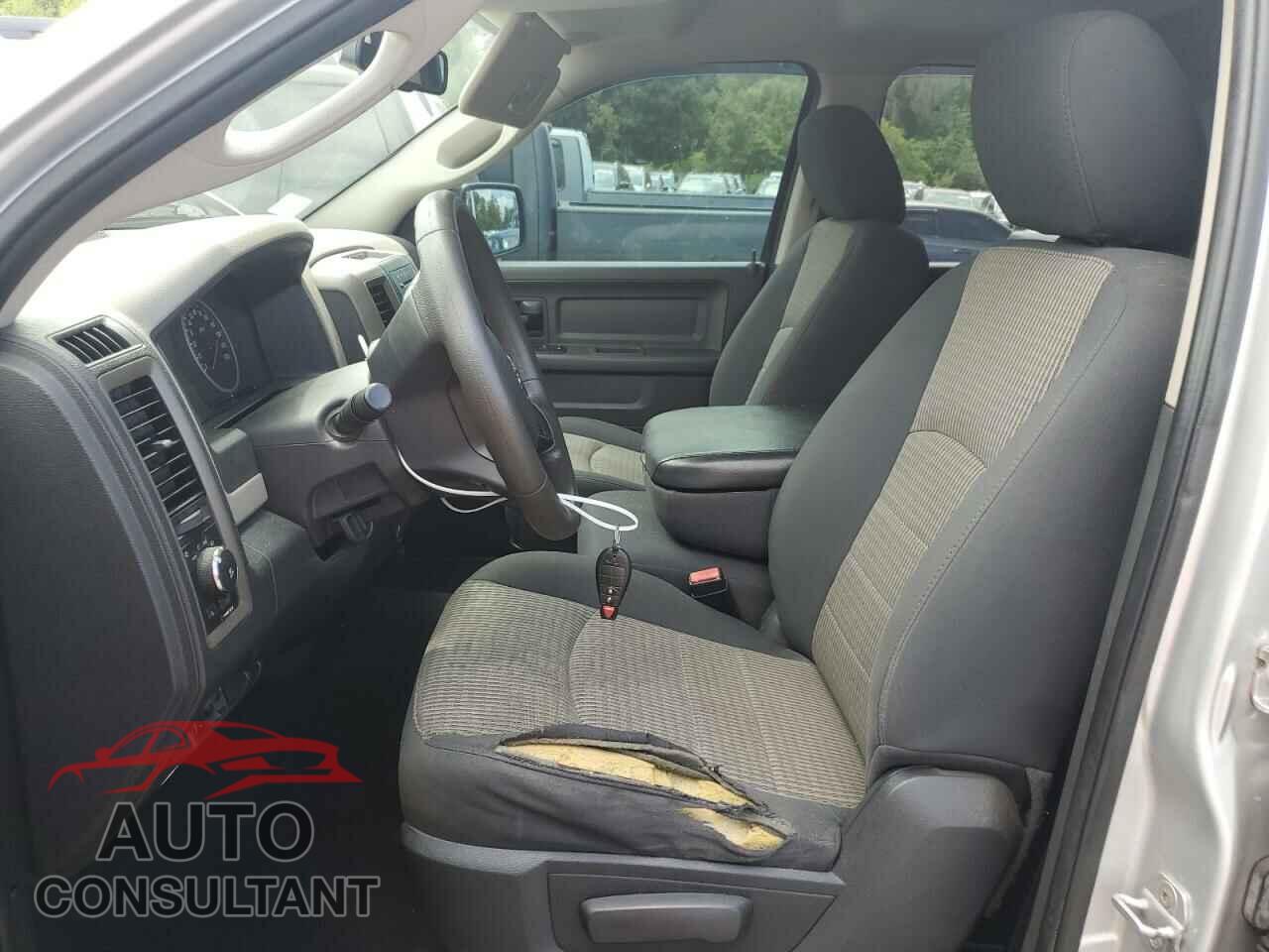 DODGE RAM 1500 2012 - 1C6RD7FT8CS165560