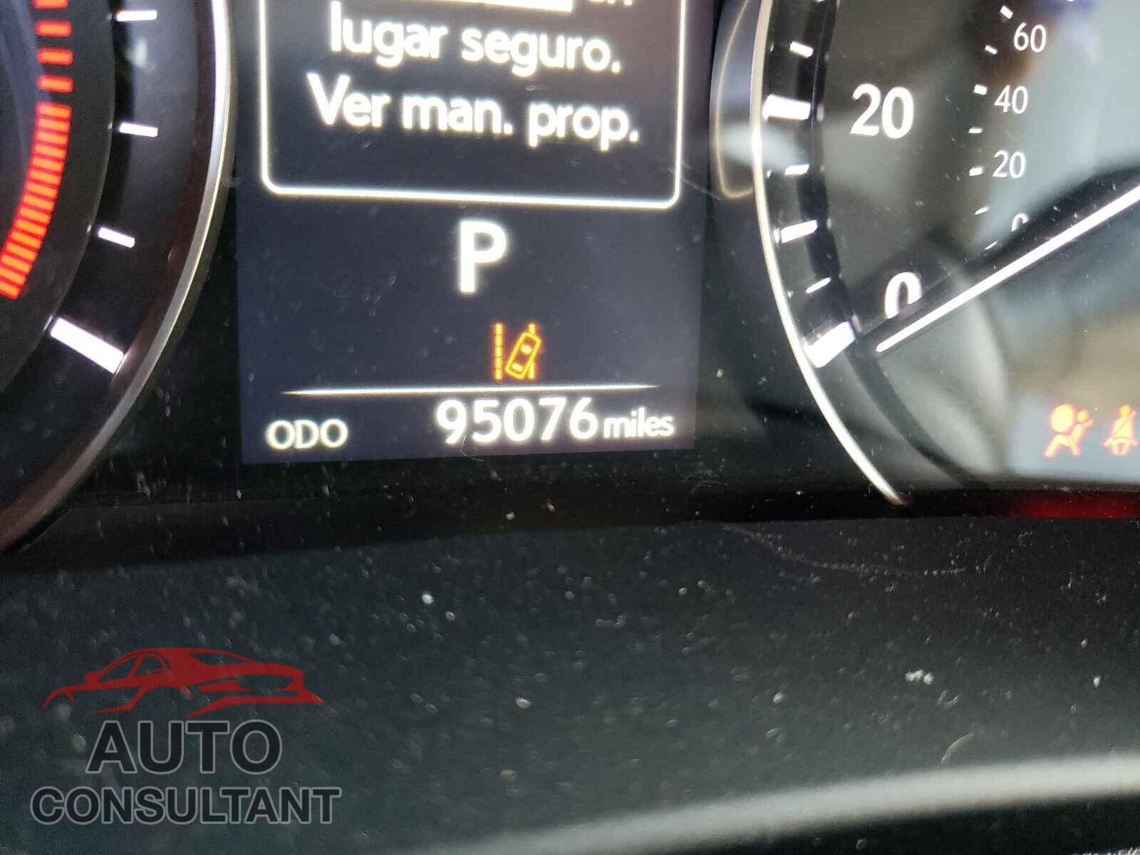 LEXUS RX350 2017 - 2T2ZZMCA9HC044570