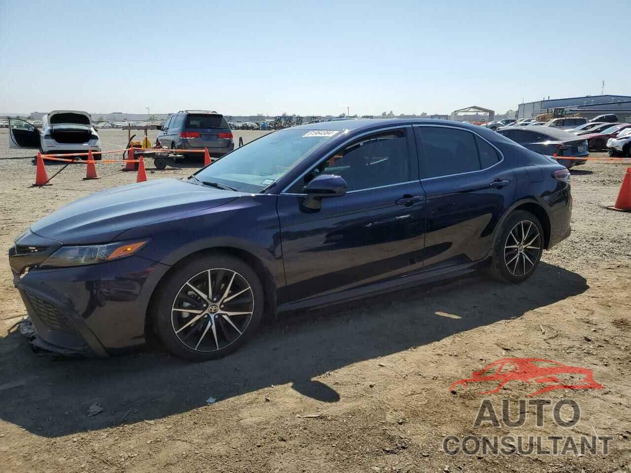 TOYOTA CAMRY 2021 - 4T1G11AK3MU486122