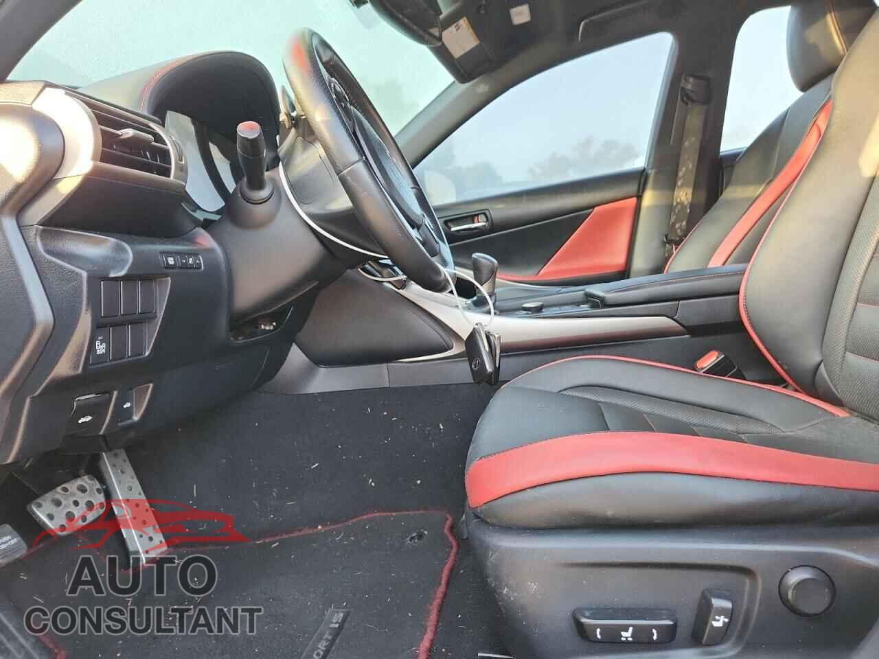 LEXUS IS 2015 - JTHBF1D21F5069587