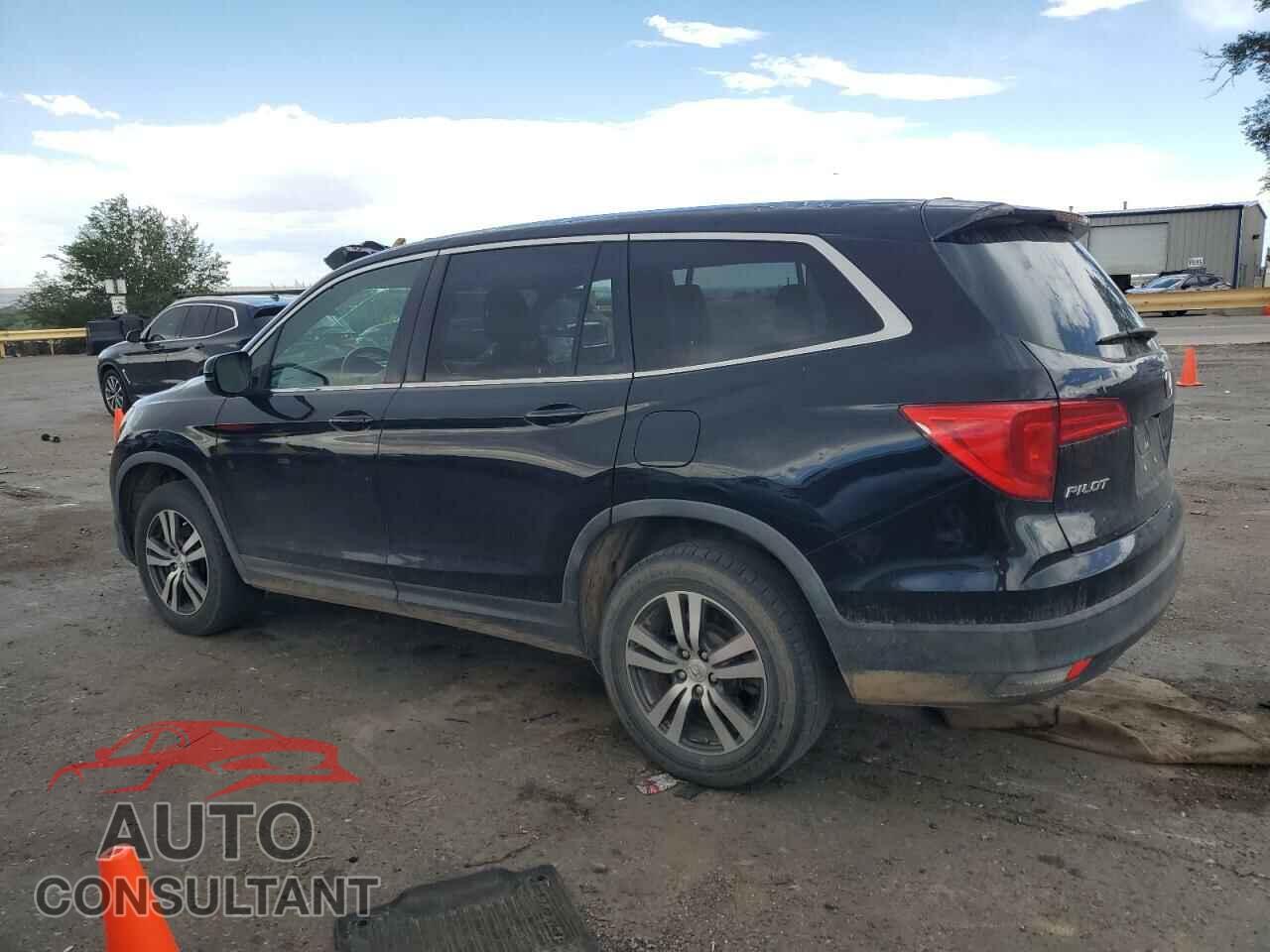 HONDA PILOT 2017 - 5FNYF6H53HB017523