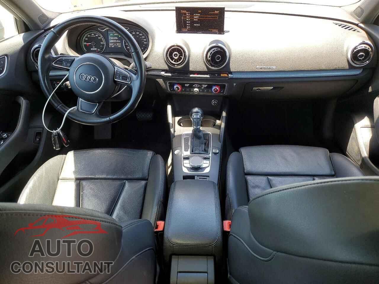 AUDI A3 2016 - WAUTPBFF9GA090069