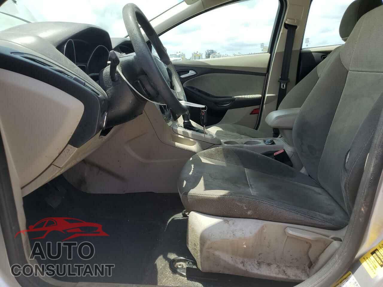 FORD FOCUS 2013 - 1FADP3F29DL207648
