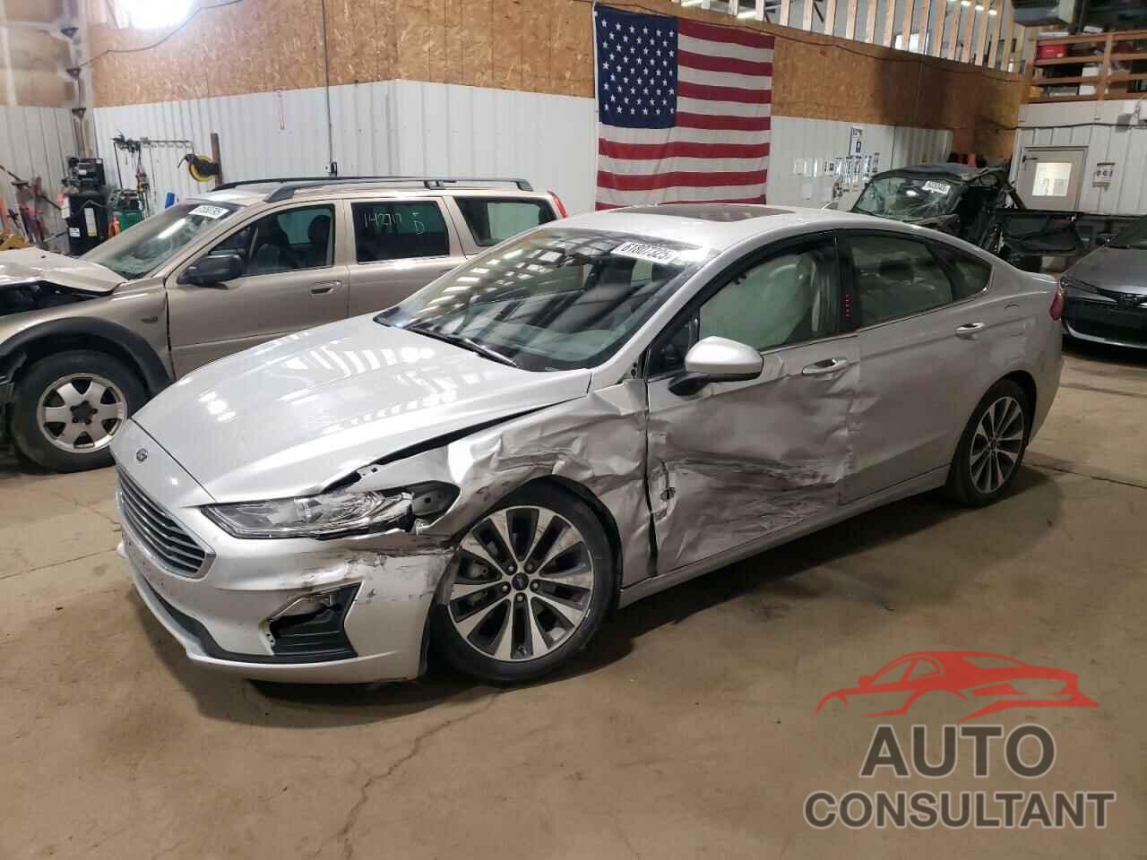 FORD FUSION 2019 - 3FA6P0T91KR234320