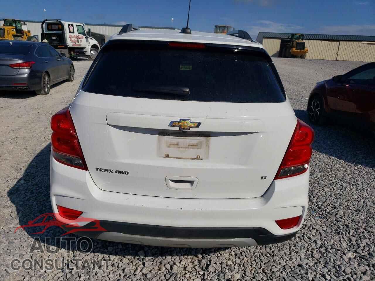 CHEVROLET TRAX 2017 - 3GNCJPSB3HL145296