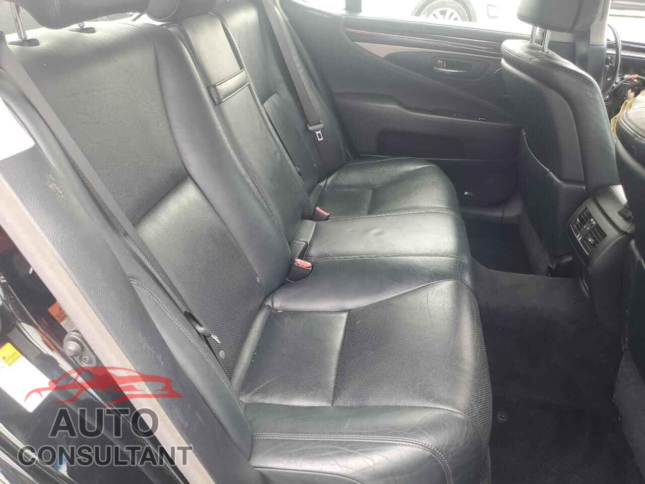 LEXUS LS460 2017 - JTHBL5EF1H5144986
