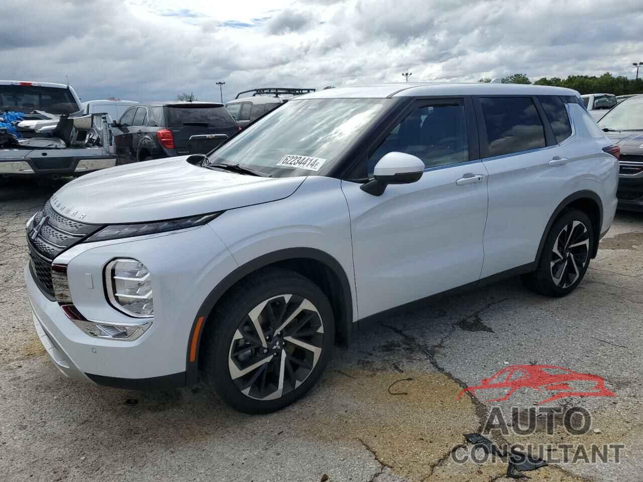 MITSUBISHI OUTLANDER 2024 - JA4J4VA8XRZ005865