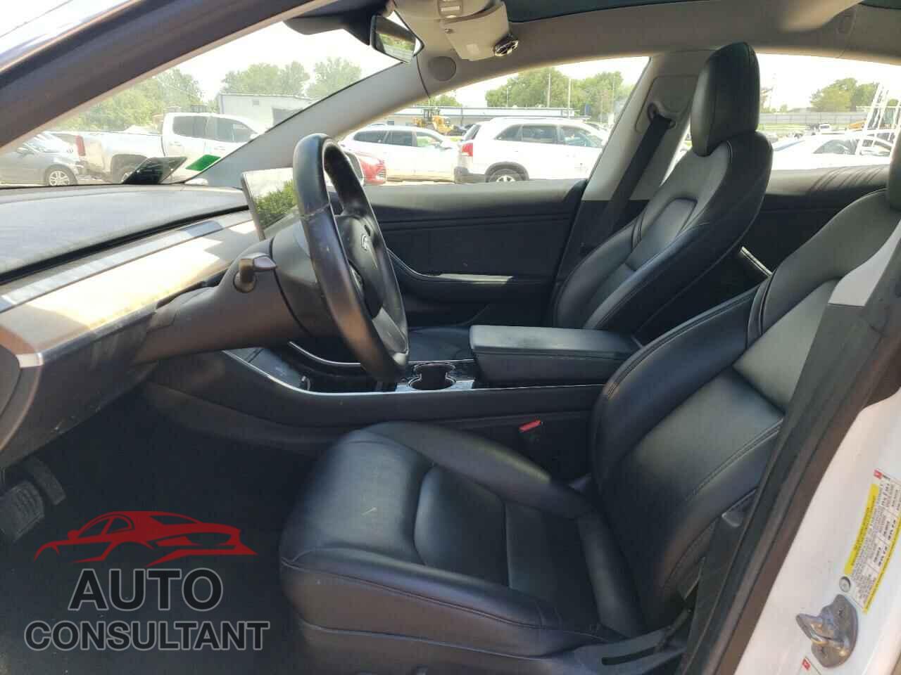 TESLA MODEL 3 2018 - 5YJ3E1EB6JF066912