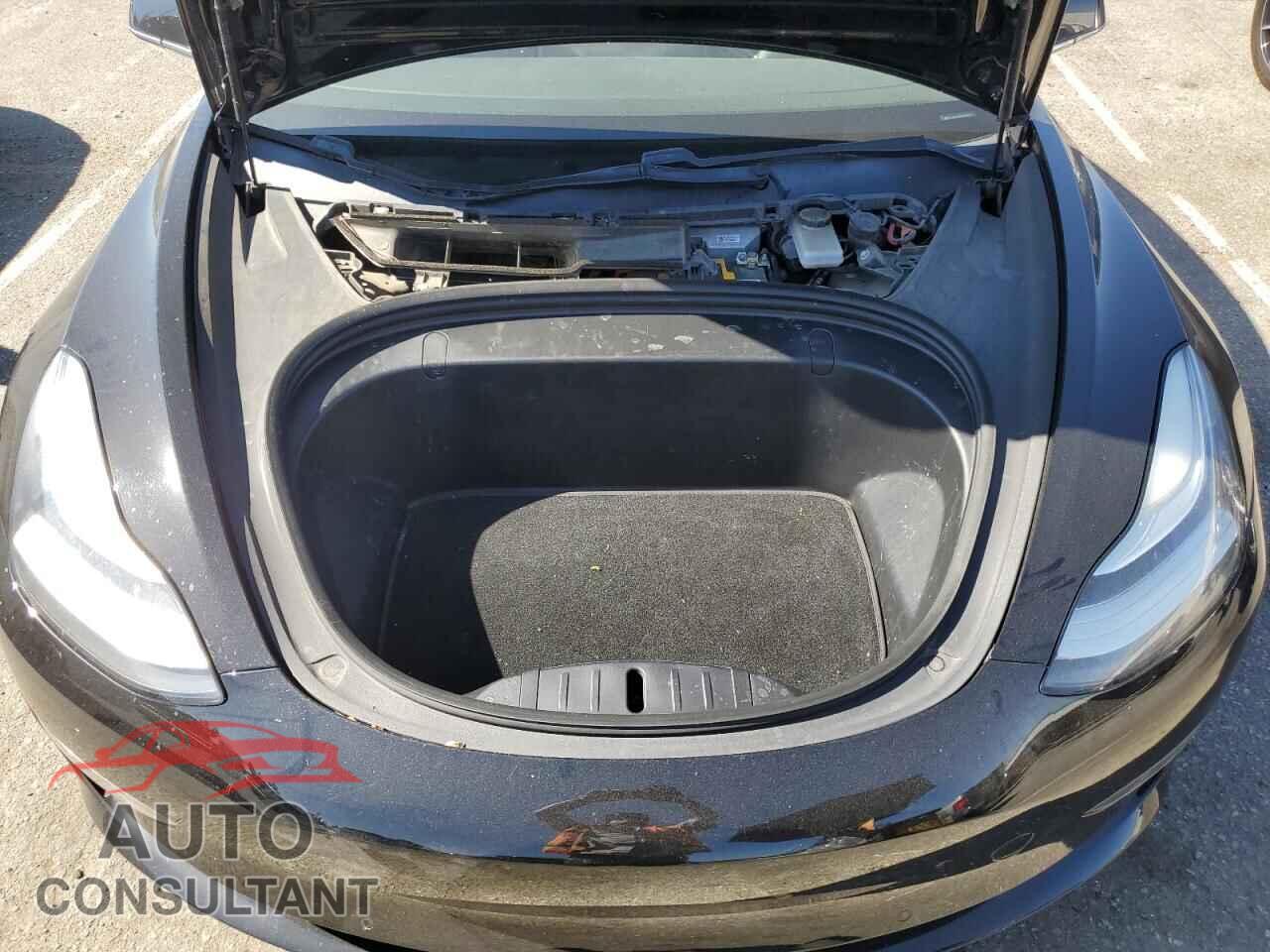 TESLA MODEL 3 2019 - 5YJ3E1EA8KF193055