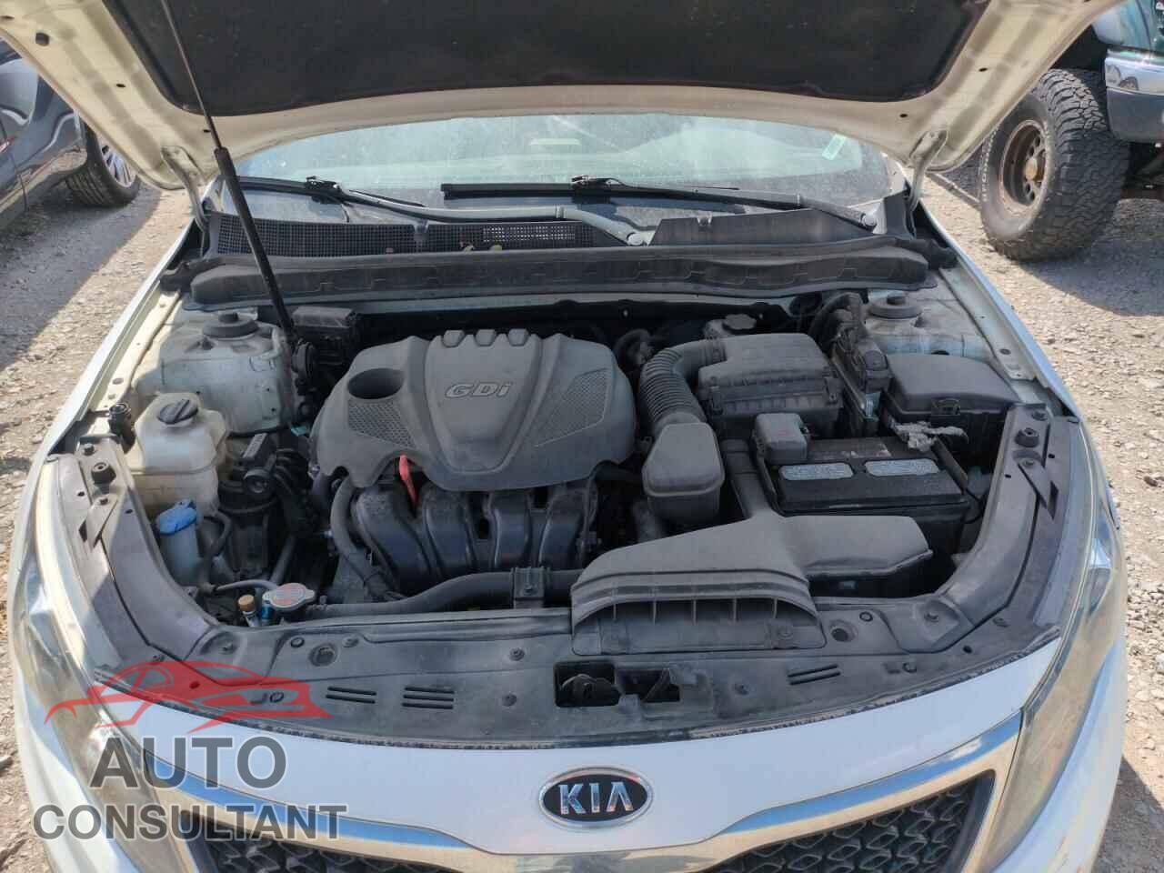 KIA OPTIMA 2011 - KNAGN4A78B5128086