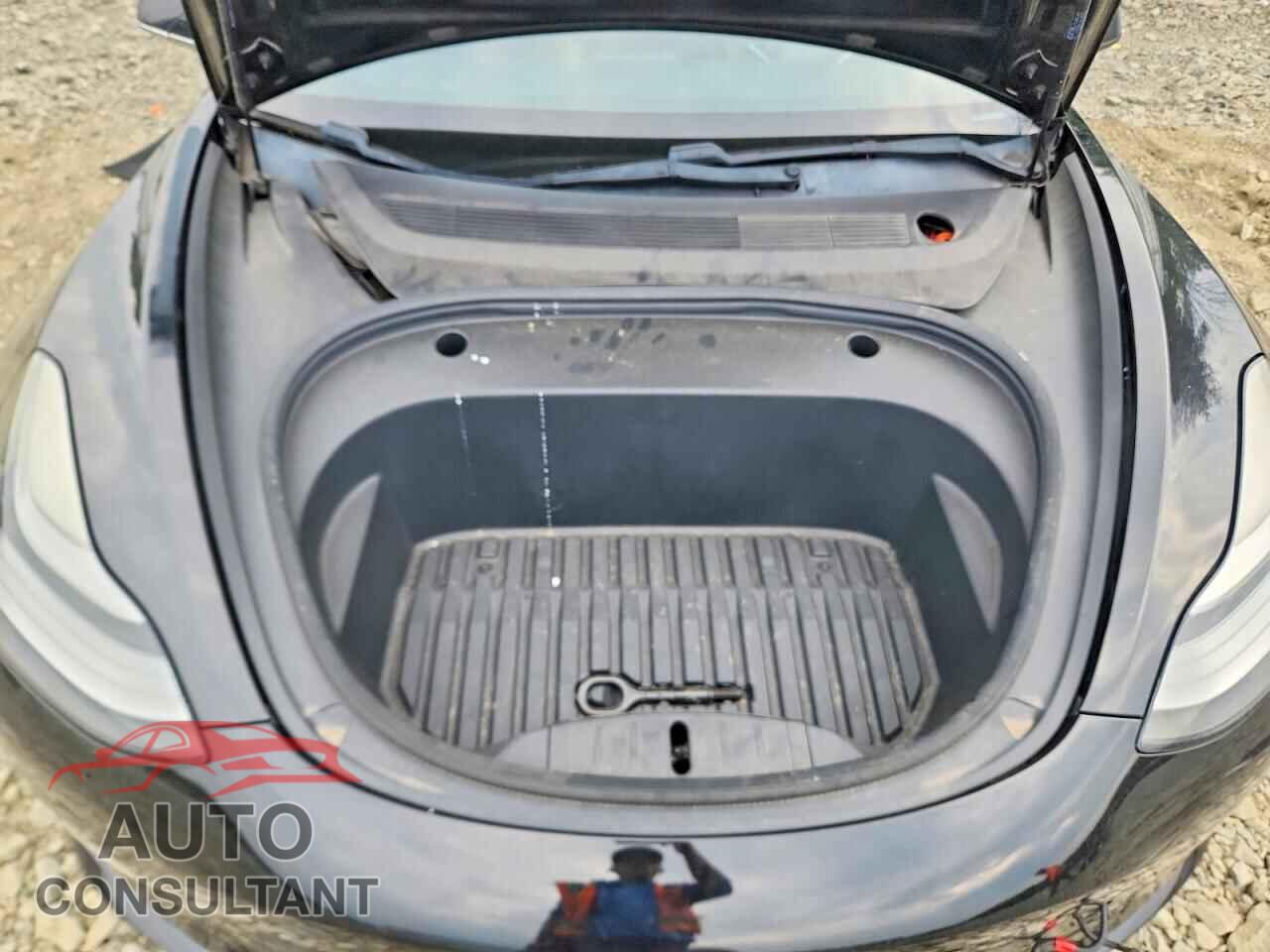 TESLA MODEL 3 2019 - 5YJ3E1EAXKF313390