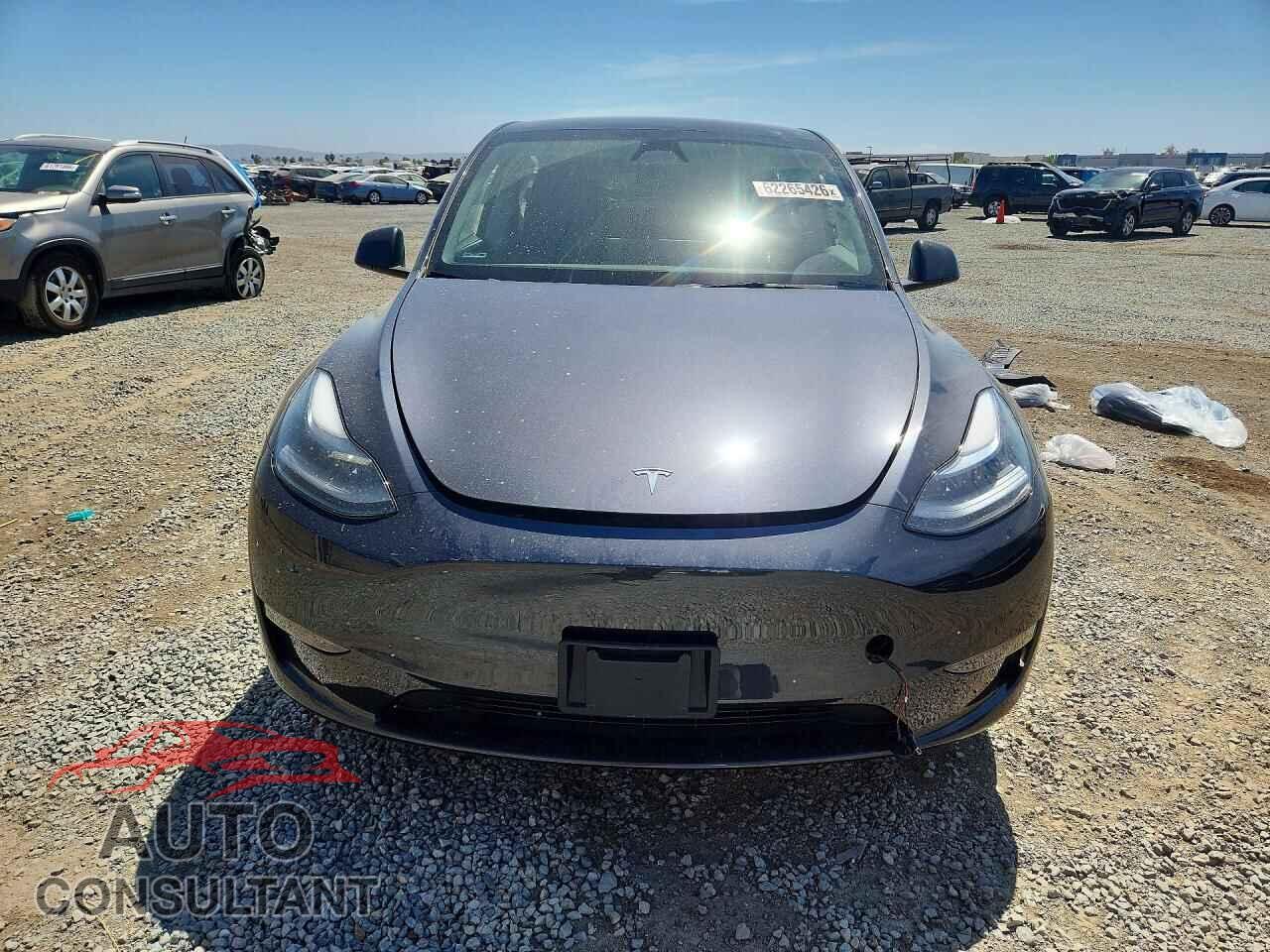 TESLA MODEL Y 2024 - 7SAYGDEE3RF081569