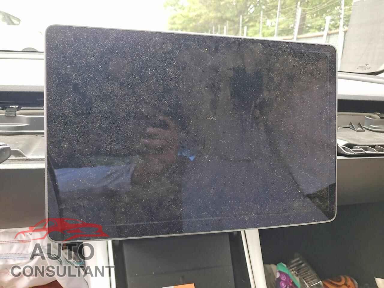 TESLA MODEL 3 2020 - 5YJ3E1EB6LF790750
