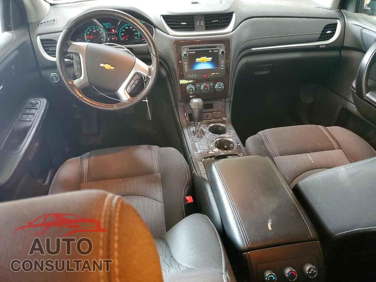CHEVROLET TRAVERSE 2015 - 1GNKVGKD8FJ347380