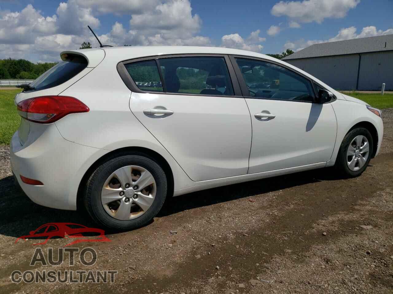 KIA FORTE 2017 - KNAFK5A85H5675070
