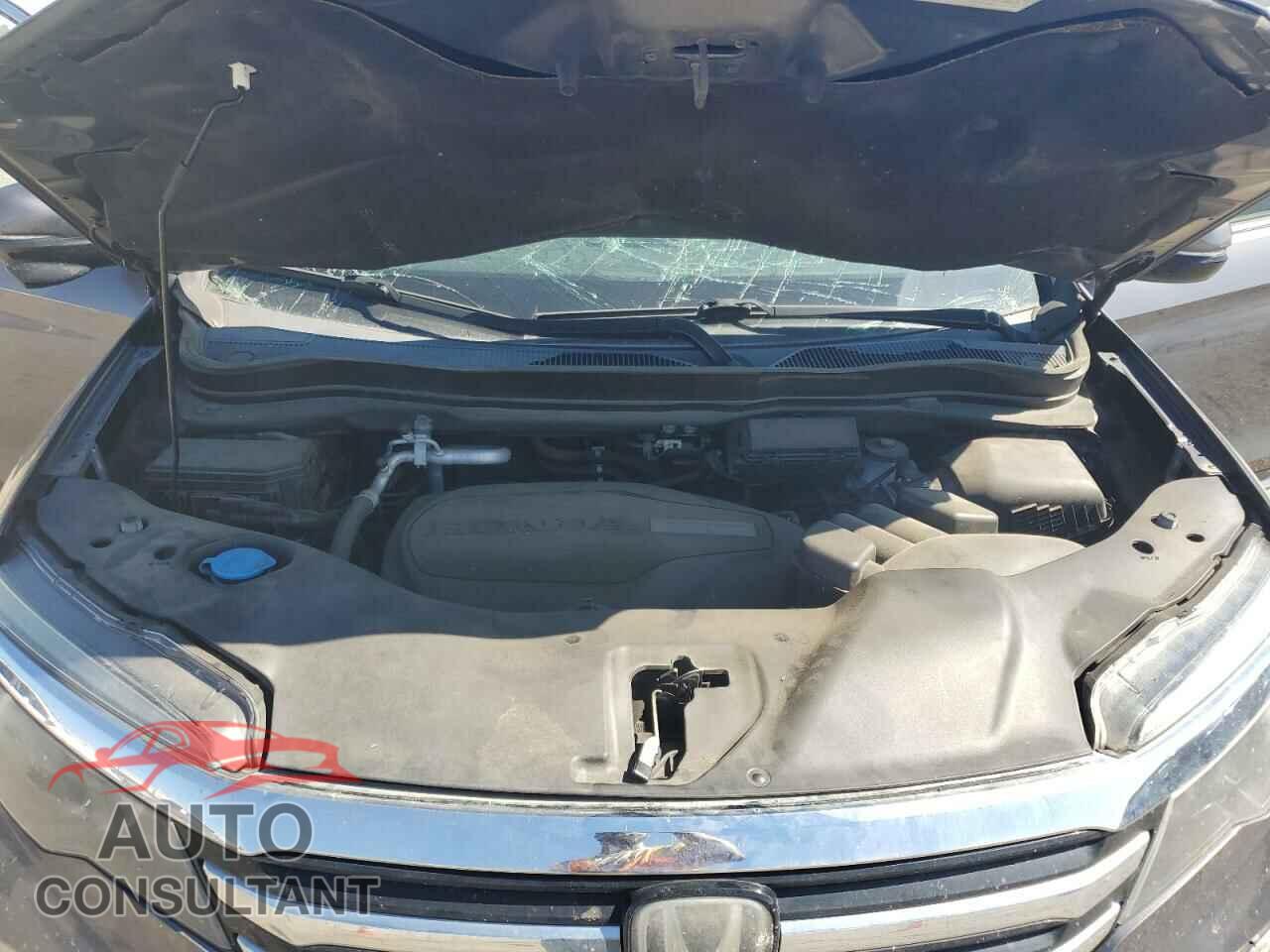 HONDA PILOT 2017 - 5FNYF5H97HB008286