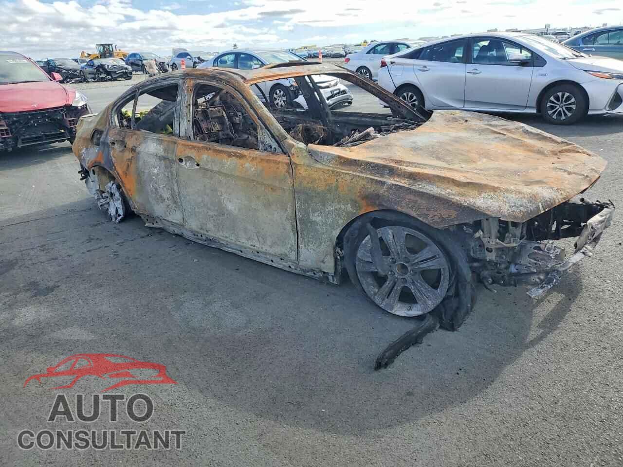 BMW 3 SERIES 2017 - WBA8B9C55HK676403