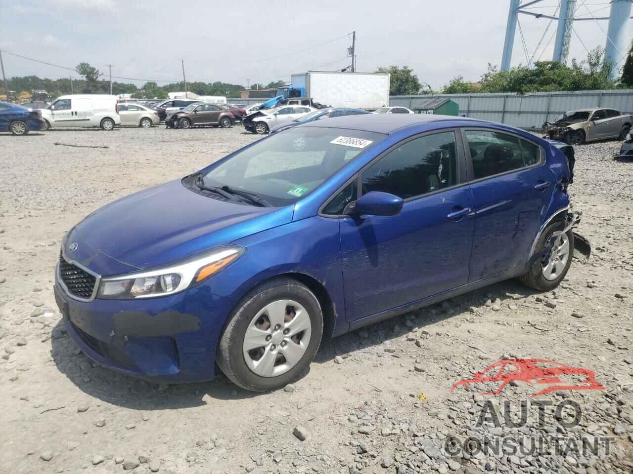 KIA FORTE 2018 - 3KPFK4A77JE240663
