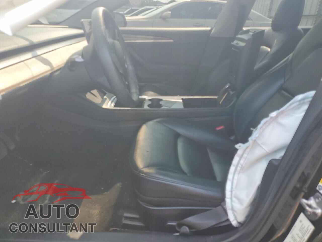 TESLA MODEL 3 2022 - 5YJ3E1EA2NF184842