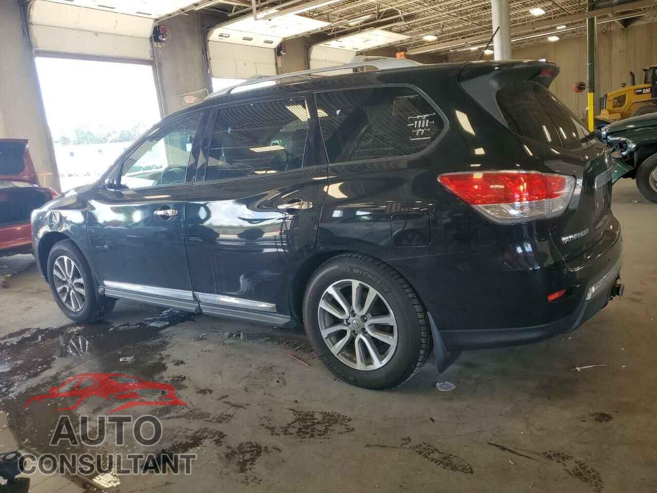 NISSAN PATHFINDER 2013 - 5N1AR2MM7DC601313