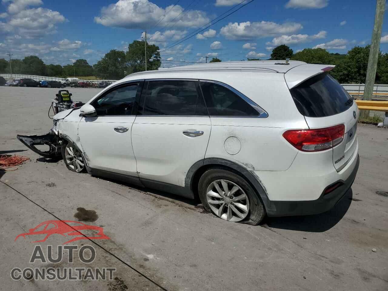 KIA SORENTO 2018 - 5XYPG4A34JG346199
