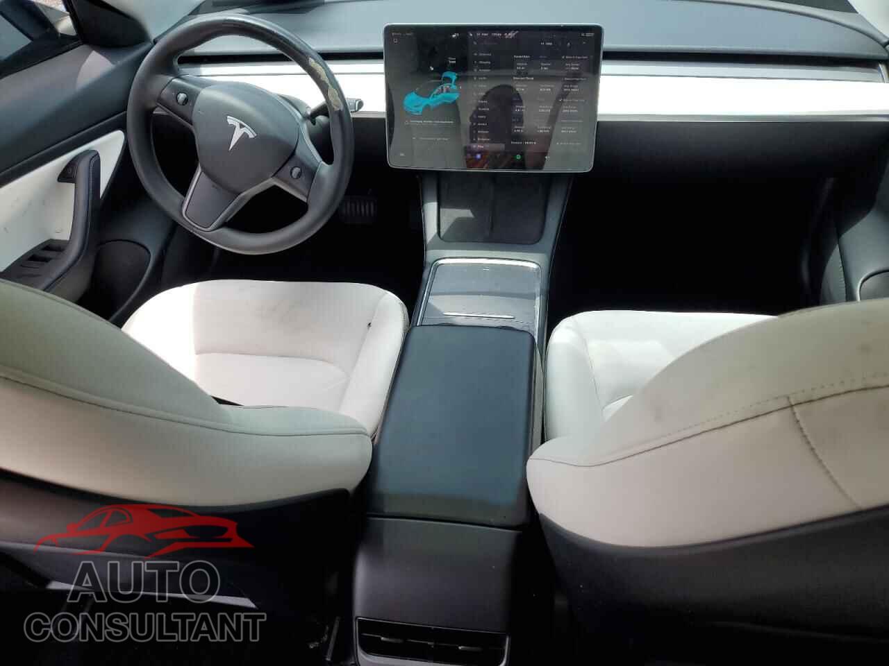 TESLA MODEL 3 2021 - 5YJ3E1EB6MF852682