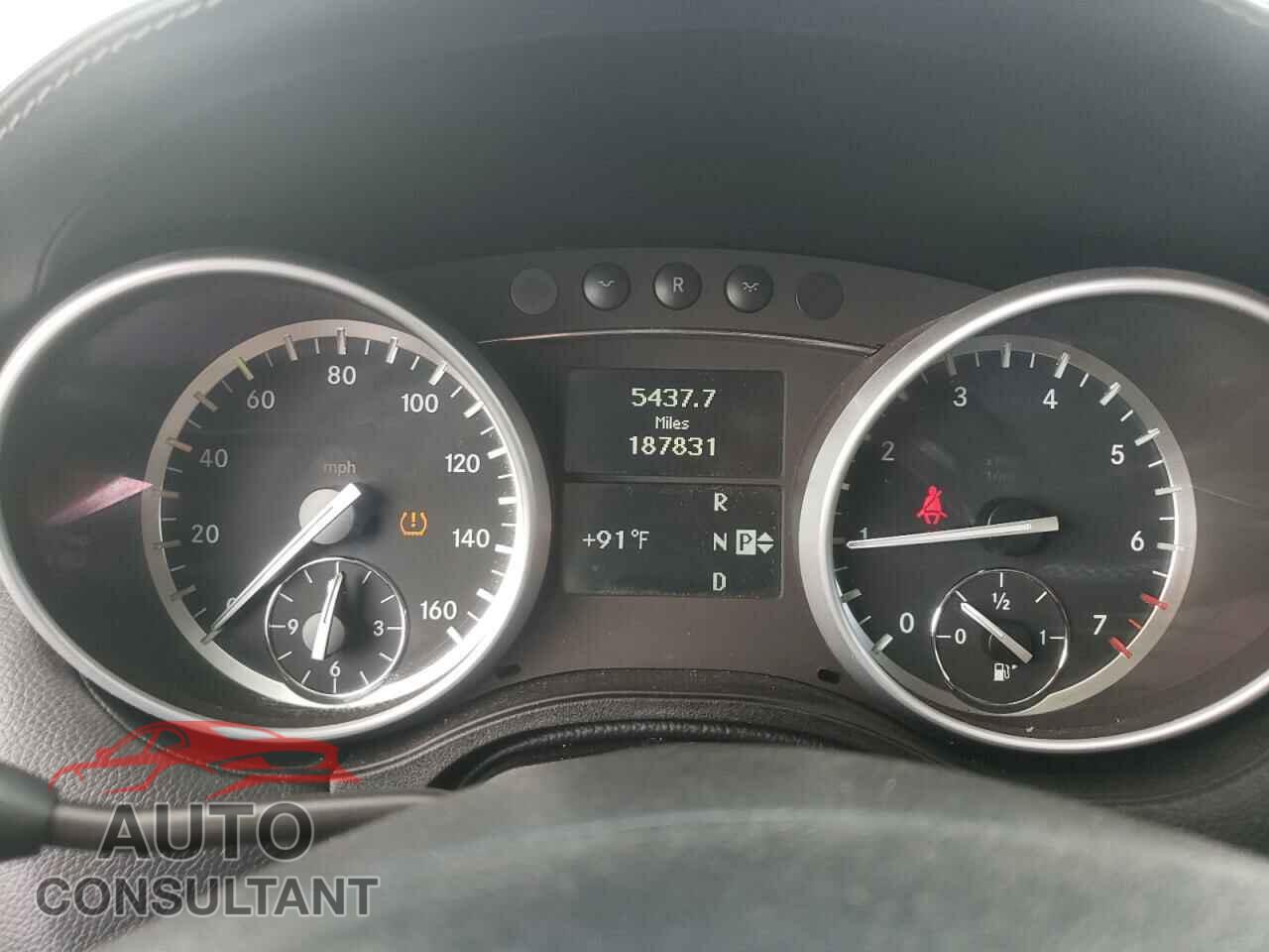 MERCEDES-BENZ GL-CLASS 2011 - 4JGBF7BE2BA636677