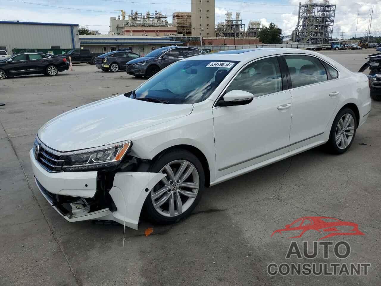 VOLKSWAGEN PASSAT 2018 - 1VWCA7A39JC041865