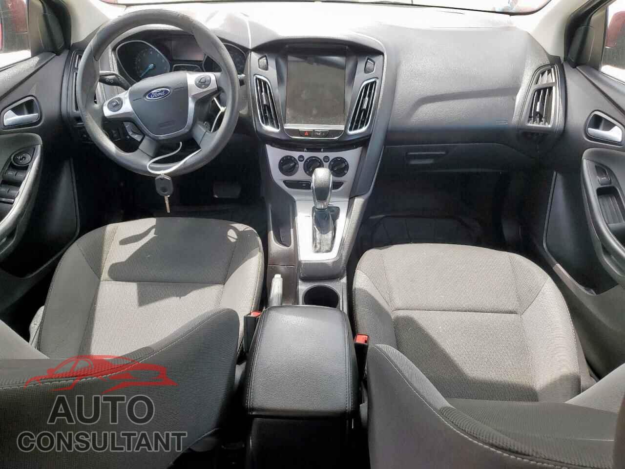 FORD FOCUS 2014 - 1FADP3F25EL180756