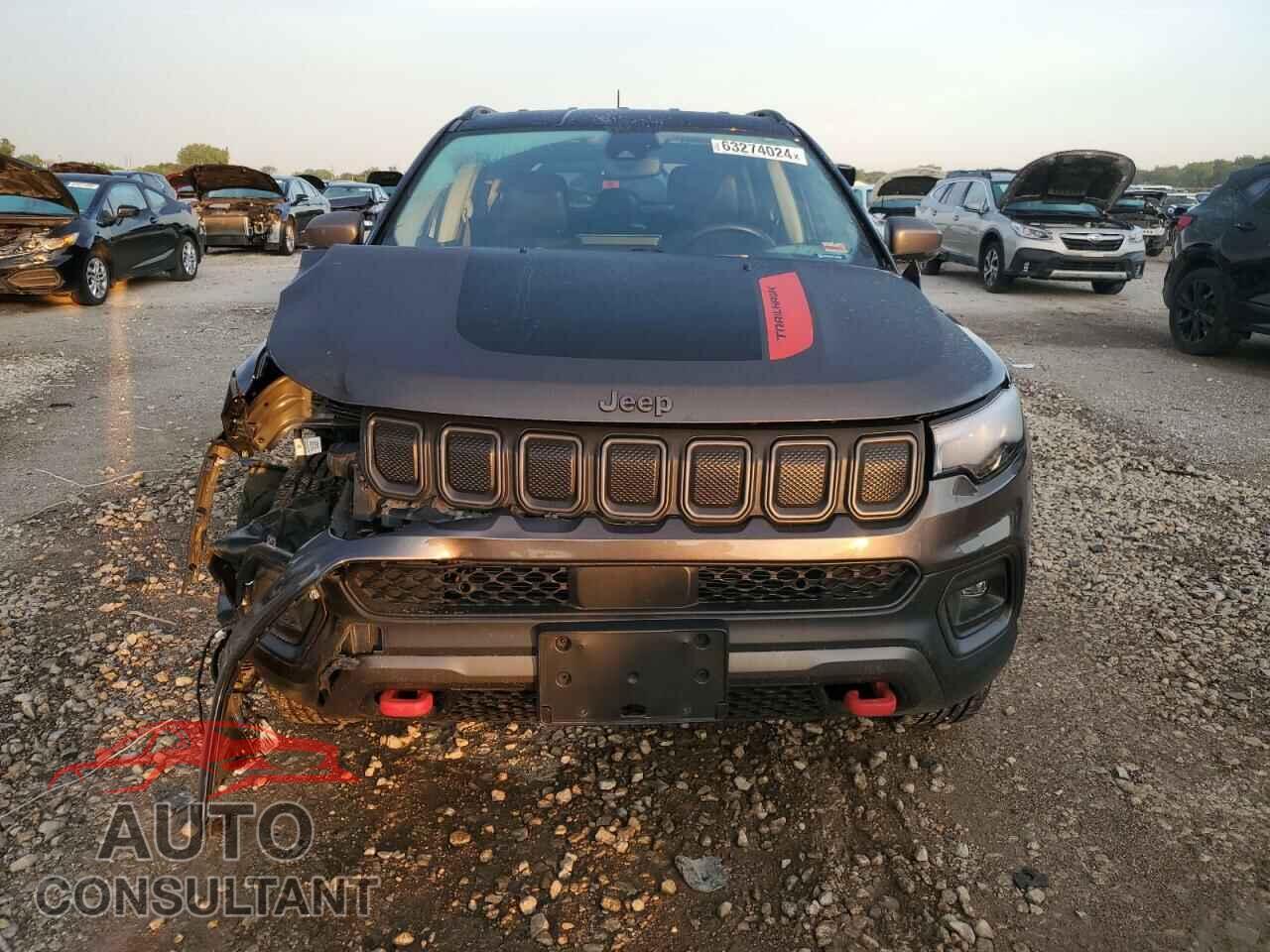 JEEP COMPASS 2022 - 3C4NJDDB5NT147723